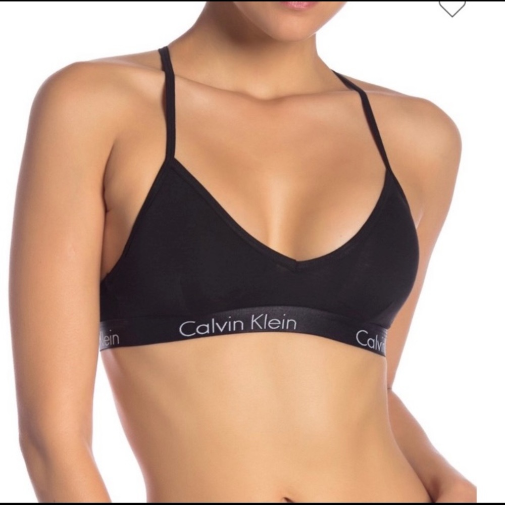 Calvin Klein Lightly Lined V-Neck Bralette